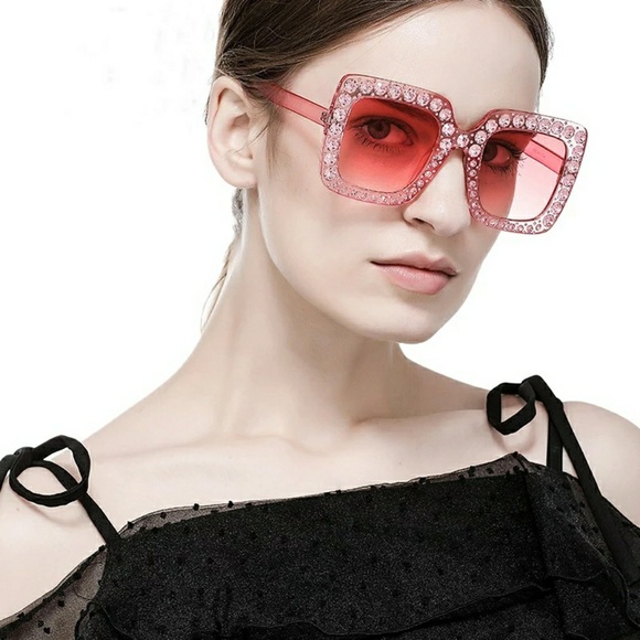 😎Brand new chic oversized pink sunglasses - Picture 1 of 6
